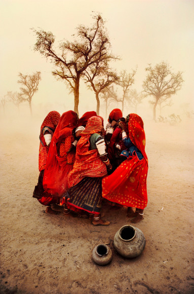 Steve McCurry, Dust Storm, Rajasthan, India, 1983