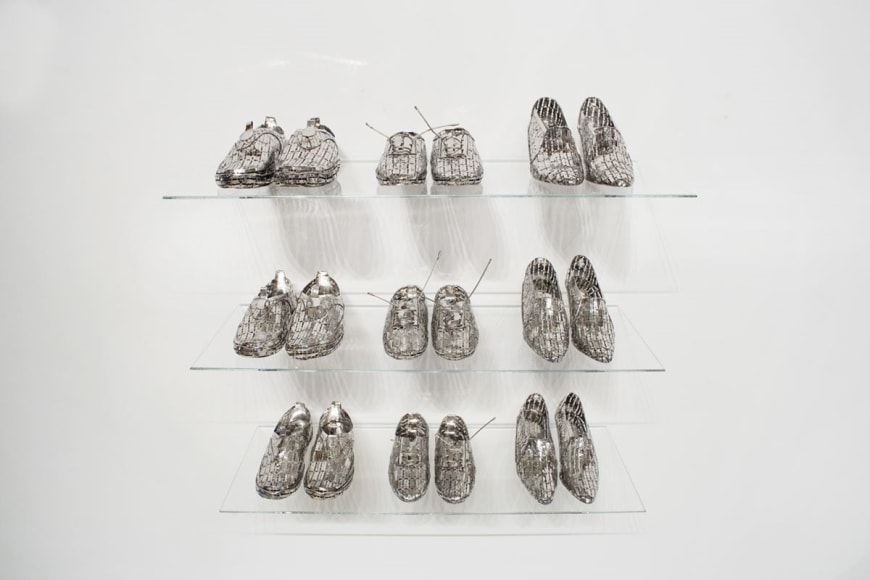 Tayeba Lipi, Miles after Miles, 2015, stainless steel razor blades, 76.2 × 81.3 × 27.9 cm (30 × 32 × 11 inches)