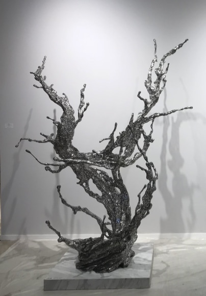 Zheng Lu, Water in Dripping No.12, 2014, stainless steel, 210 x 160 x 120 cm (83 x 63 x 47 inches)