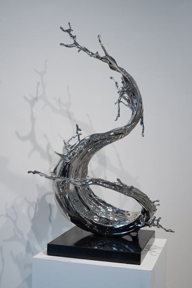 Zheng Lu, Yan Fei, 2019, stainless steel, 110 x 74 x 65 cm (43.3 x 29.1 x 25.6 inches)