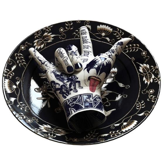 , Kim Joon, Rocker-Kiss, 2012, digital print, 27.2 x 34.3 inches/69 x 87.1 cm