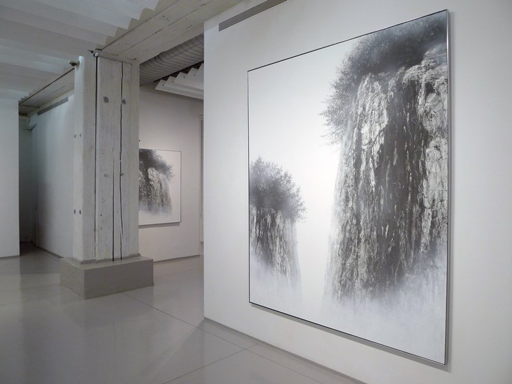 HIroshi Senju (千住博)