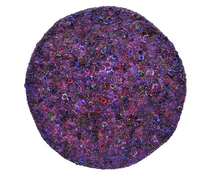 Jane Lee, Juju, 2013, dry acrylic paint, acrylic heavy gel on fiberglass base canvas, 43 inches in diameter