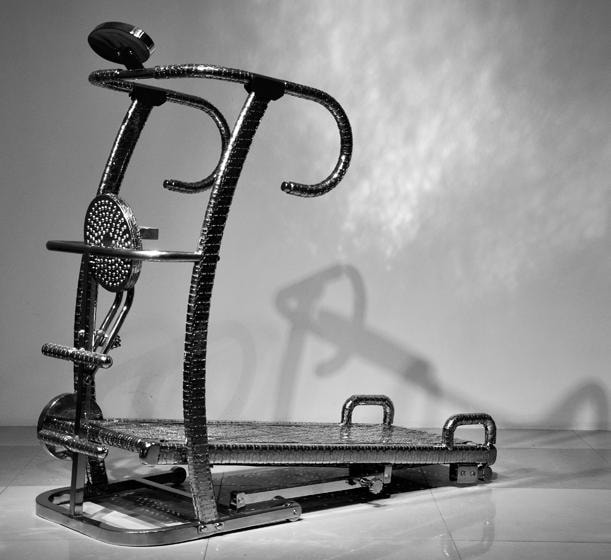 , Time Flies, 2015, stainless steel razor blades, 49.2 x 49.2 x 17.7 inches/125 x 125 x 45 cm