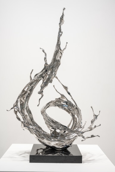 Zheng Lu, Silver River, 2023, stainless steel, 120 x 70 x 50 centimeters (47.25 x 27.5 x 19.75 inches)