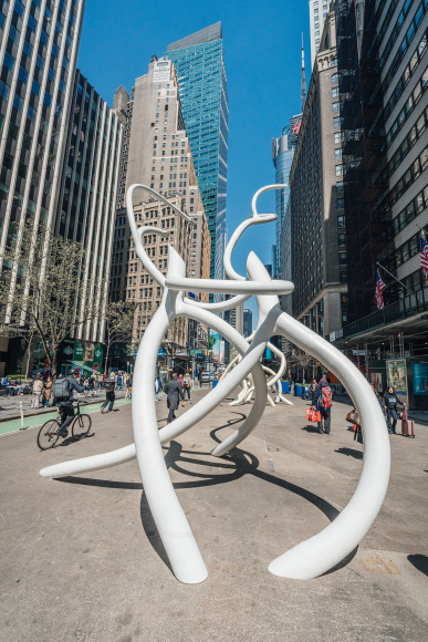 Steve Tobin, Untitled (Steelroots Series), welded steel, paint, 22' x 19'5&quot; x 17'5&quot;