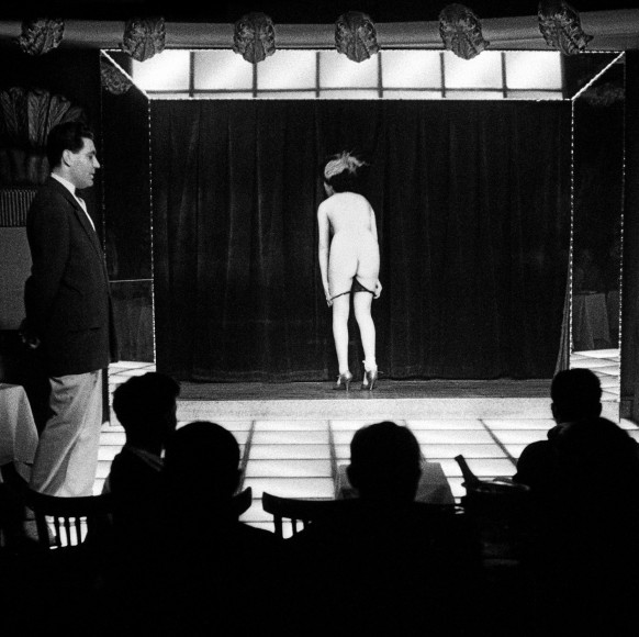 Le Sphynx, Paris, France, (e), 1956