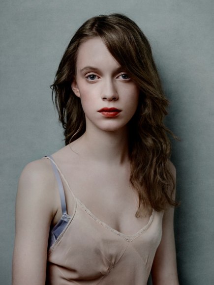 Victoria 2, 2011, Archival Pigment Print