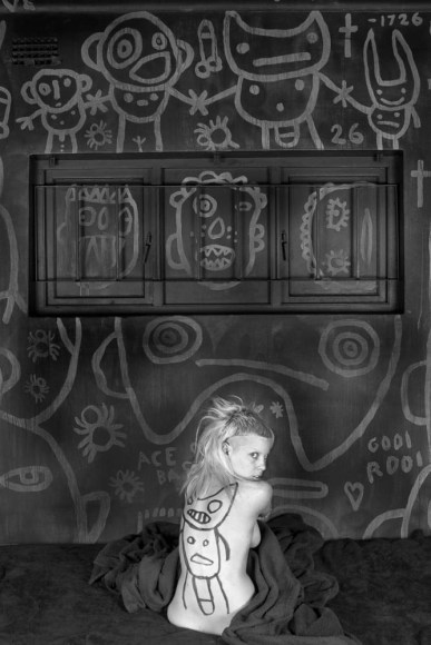 Gooi Rooi, 2012, Silver Gelatin Photograph