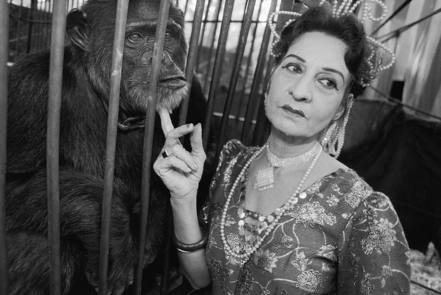 Gloria and Raja, Great Gemini Circus, Perintal Manna, India, 1989, Silver Gelatin Photograph
