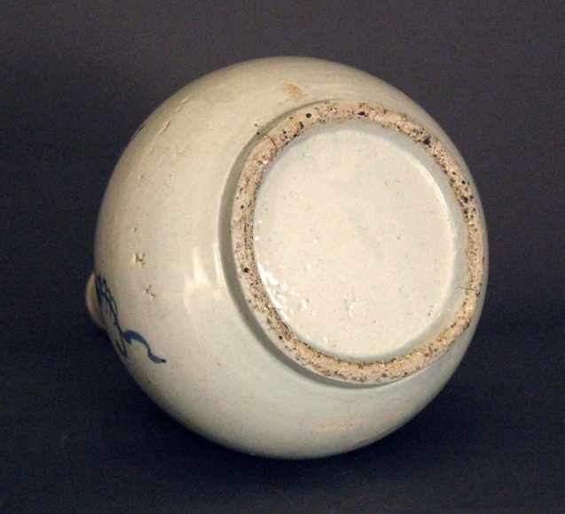 Blue and White Porcelain Bottle