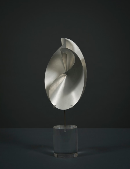 Twisted and Creased Ellipses in Two Stages, 1940&ndash;42