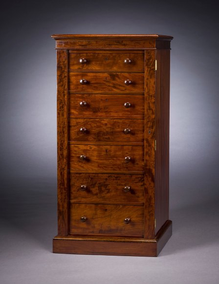 Seven-drawer Tall Chest, about 1825. Boston. Mahogany, with brass hardware 45 5/8 in. high, 27 5/8 in. wide, 14 5/8 in. deep