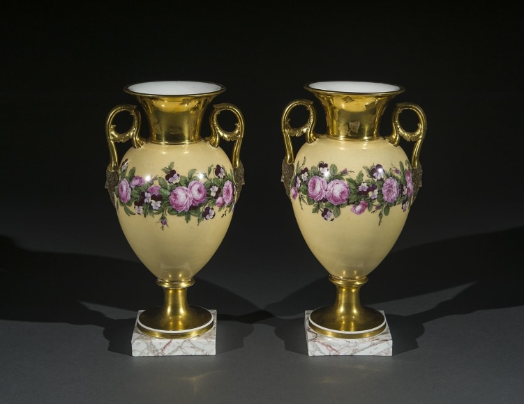 Pair &ldquo;Old Paris&rdquo; Porcelain Vases with Yellow Ground and Garlands of Flowers,&nbsp;about 1816&ndash;20
