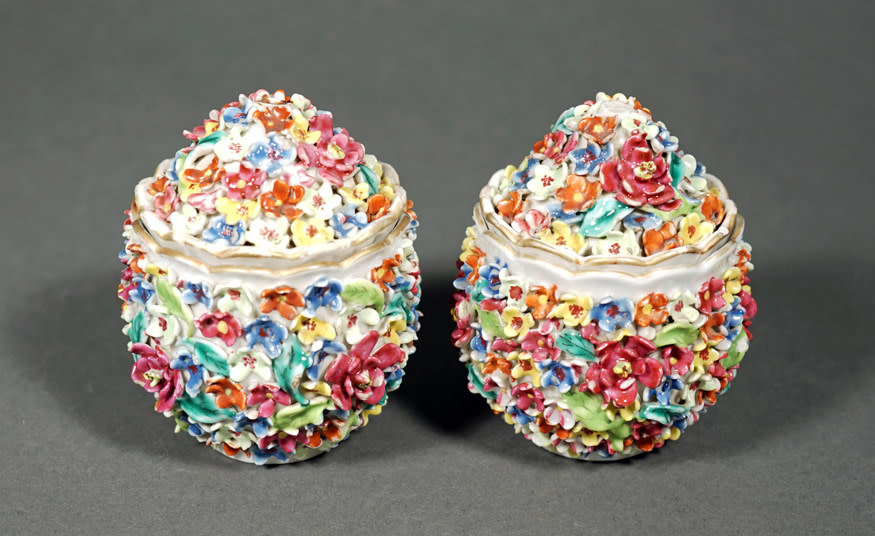 Very Rare Pair of Chinese Famille Rose Custard Cups