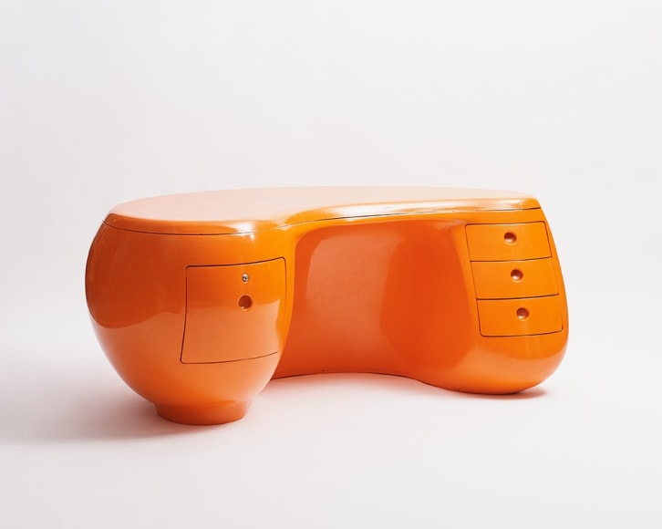 Calka desk for Leleu