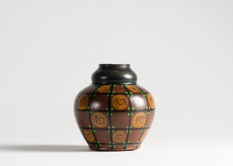 Elchinger vase