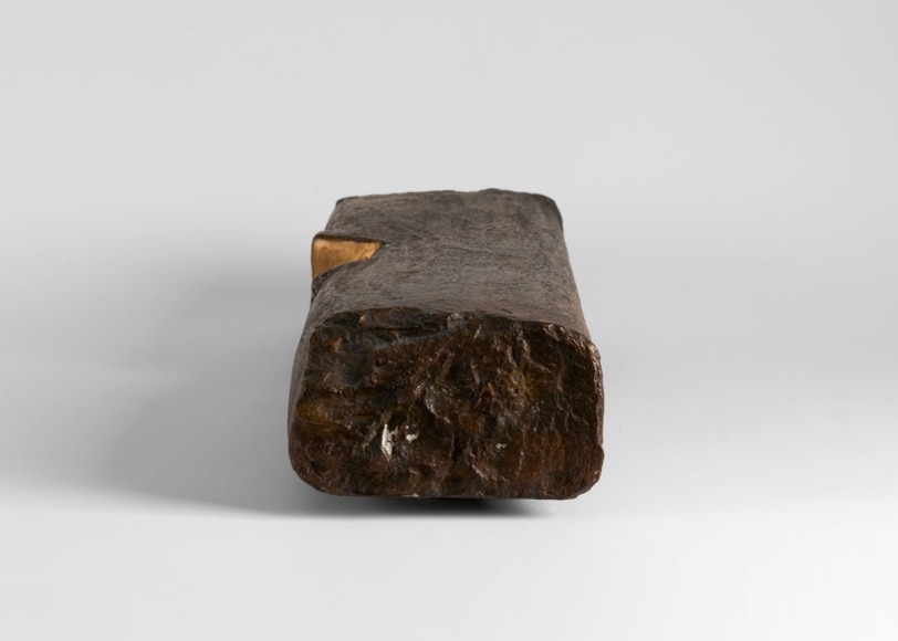 Yongjin Han sculpture