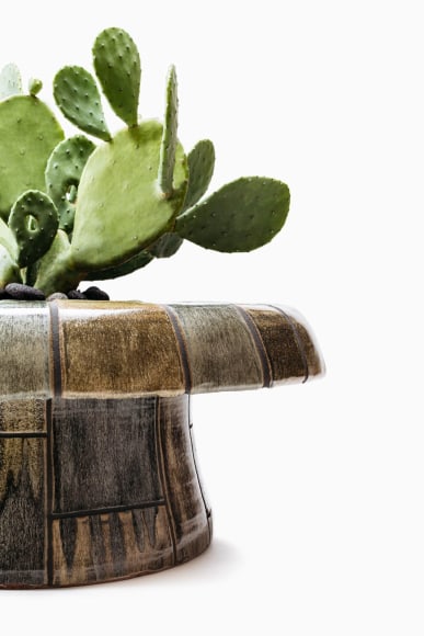 Georgis cocktail table