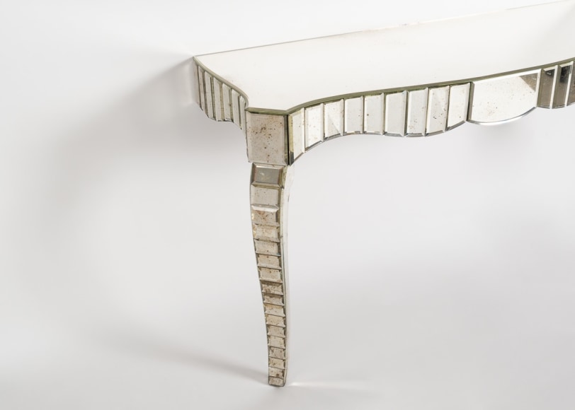 In the manner of Serge Roche