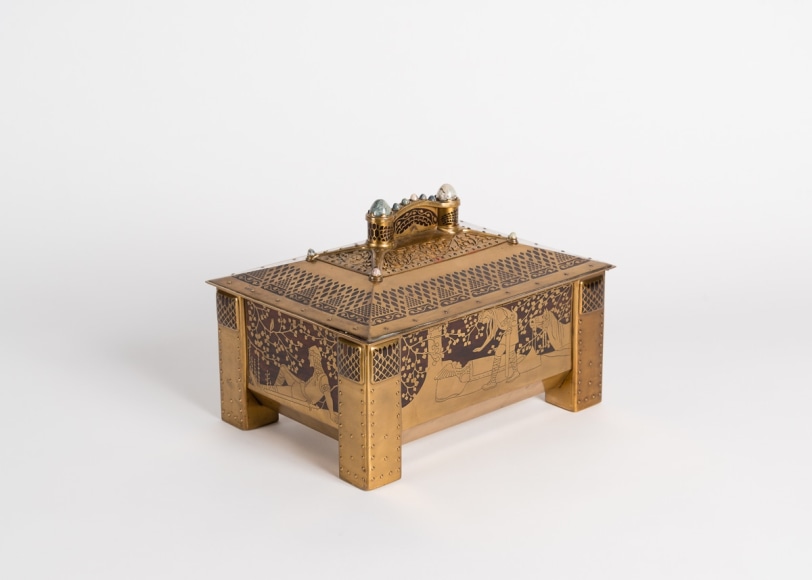 In the manner of Erhard und S&ouml;hne