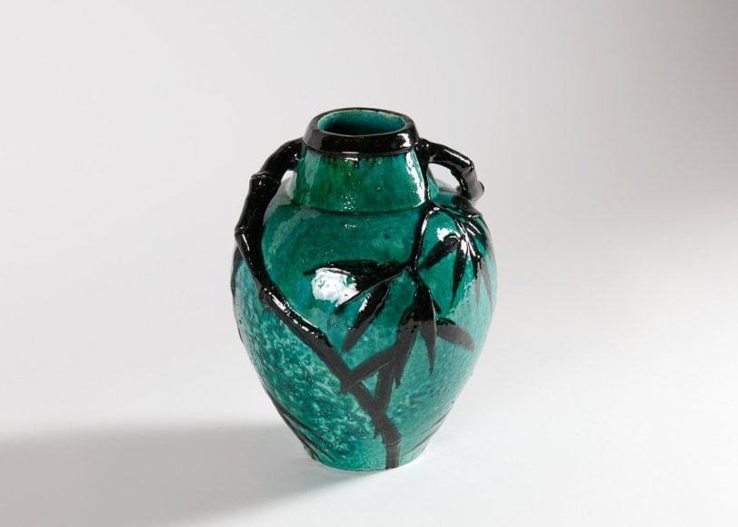 larechal vase art nouveau