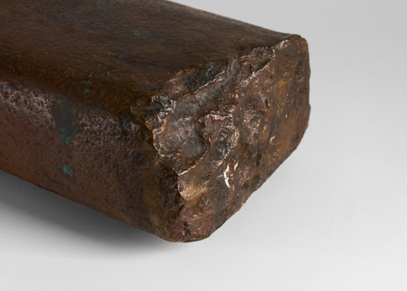 Yongjin Han sculpture