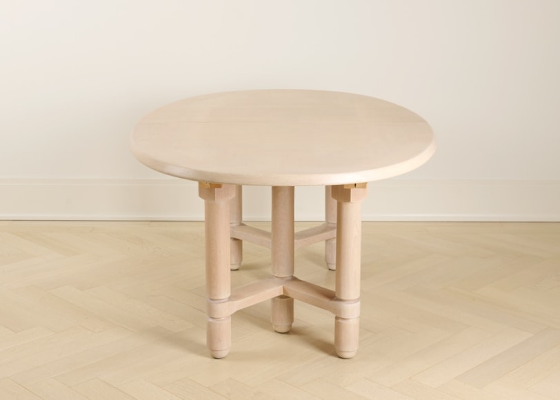 Guillerme et chambron extendable dining room table
