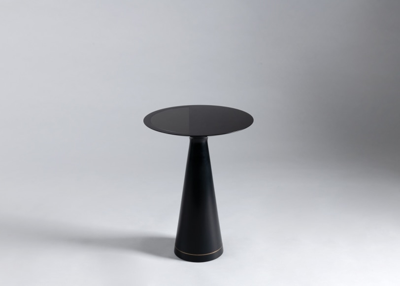 Luna table nunner;ey