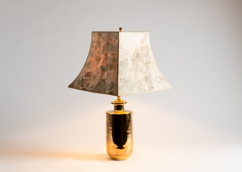 Gilt glazed ceramic lamp