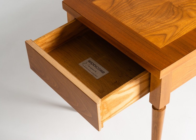 T.H. Robsjohn-Gibbings