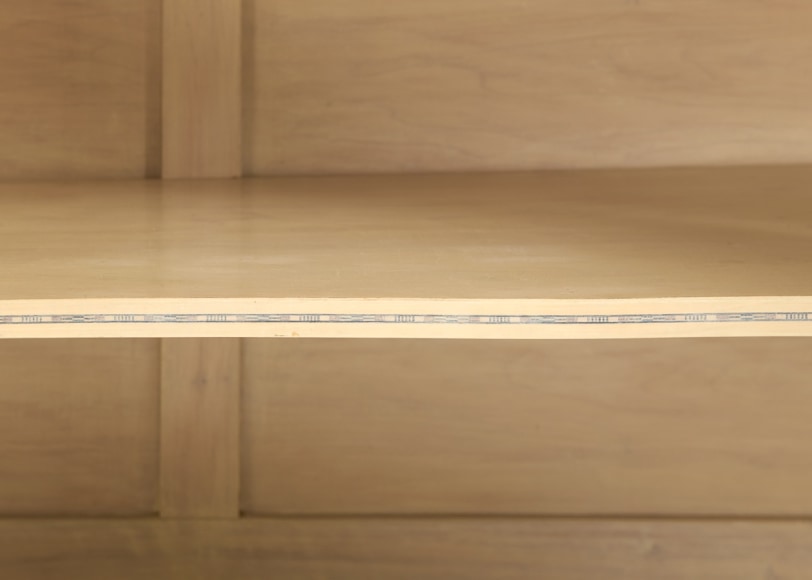 Batistin spade cabinet