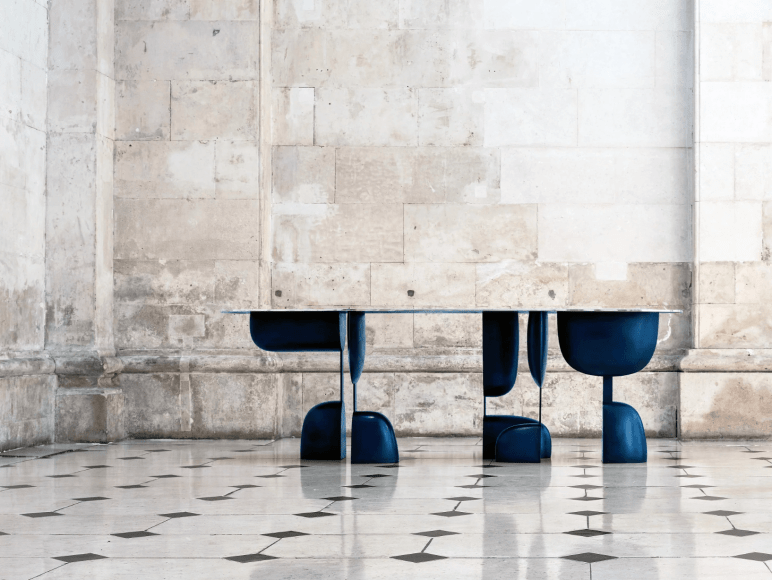 barry shouldering table