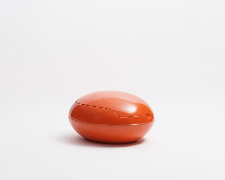 Peter Ghyczy - Garden Egg, Flip Top Chair - Collection