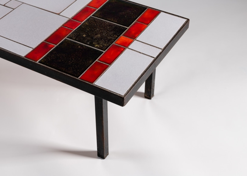 Tile table