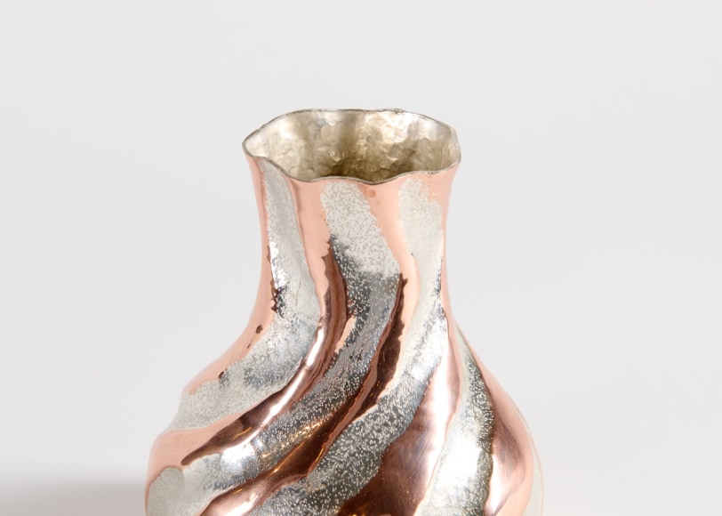 Emiliano Celiz vase