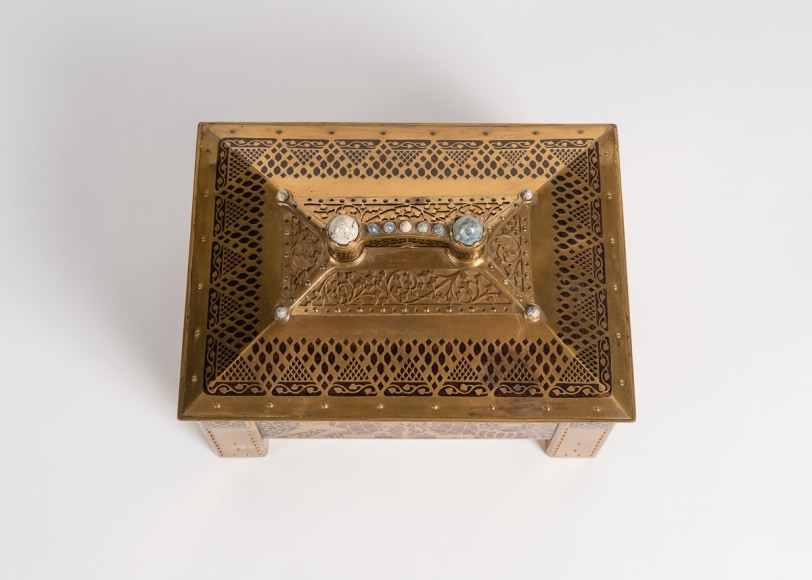 In the manner of Erhard und S&ouml;hne