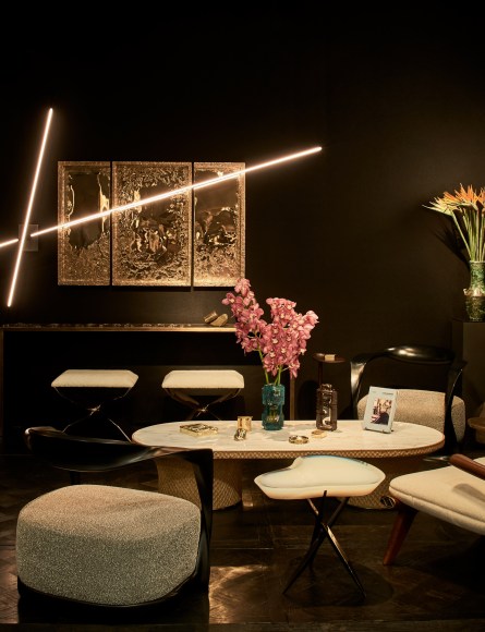 Photo of Salon Booth 2019