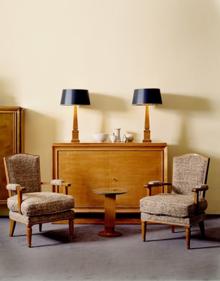 DIX NEUF CENT QUARANTE