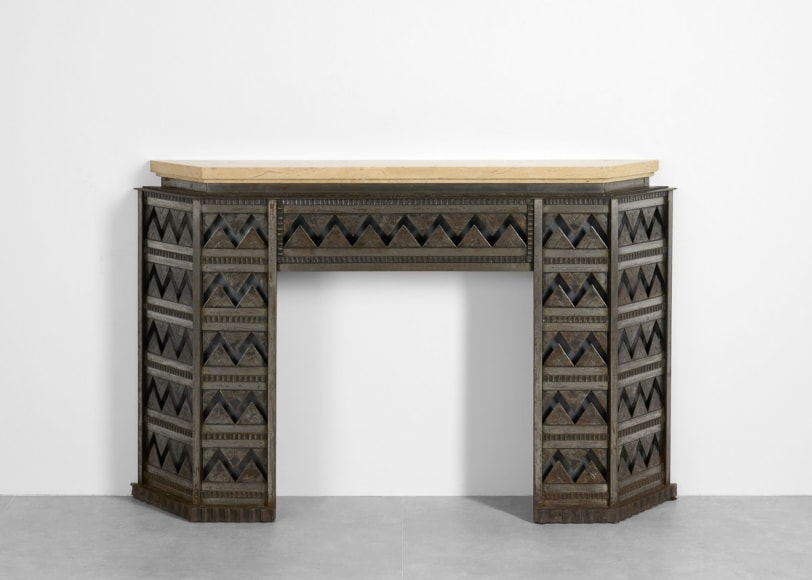 Zadouna&iuml;sky fireplace