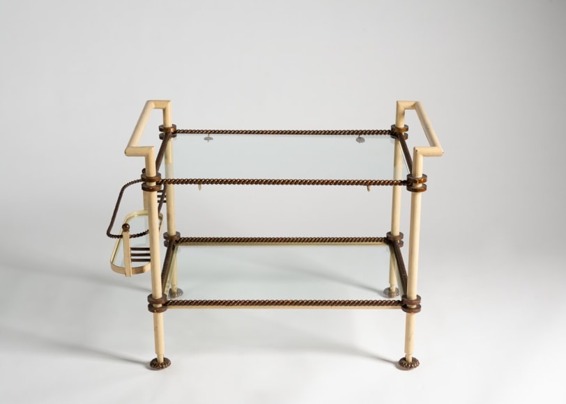 In the manner of Gilbert Poillerat