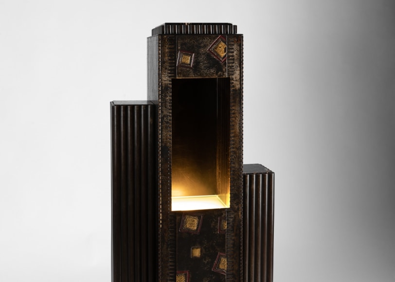 Stand or Sellette with Backlit Niche