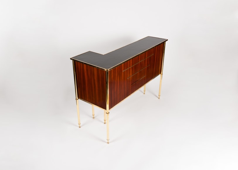 Freestanding Corner Bar