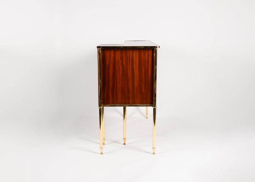 Freestanding Corner Bar