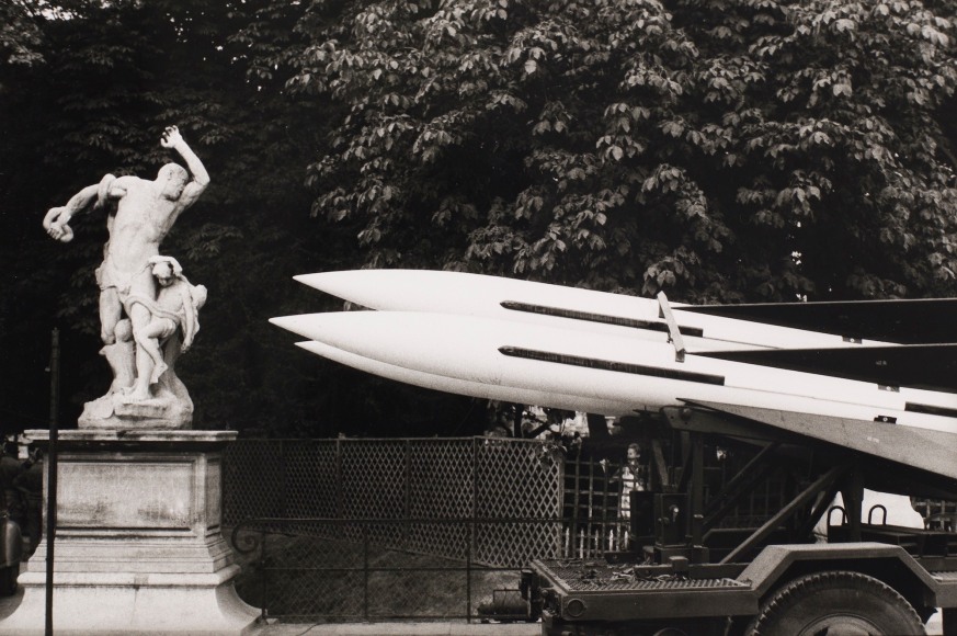 Philippe Salaun (1943-)  Jardin de Tuileries, 1976  Gelatin silver print  12 x 16 inches (paper), black and white photography