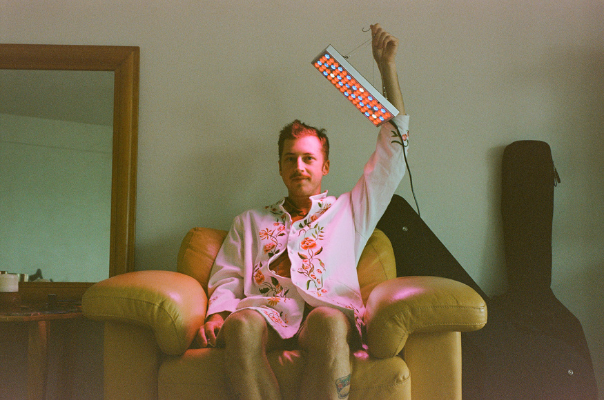 Photographer: Jessica W. Levin for Gossamer