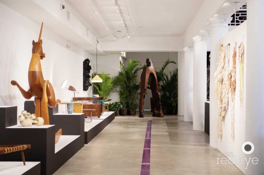 Design Miami/ Podium 2020 &ndash; Day 1