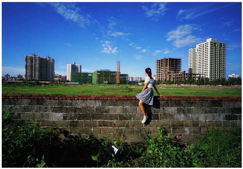 Weng Fen 翁奋 , On the Wall: Haikou 5  骑墙:海口5
