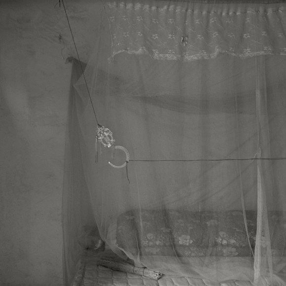 Odes of Wei I – Bed Curtain 卫风I – 喜字帐, 2010