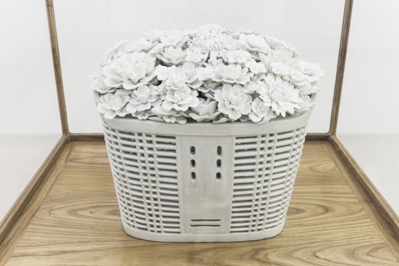 Bicycle Basket with Flowers 带花的自行车篮 , 2014